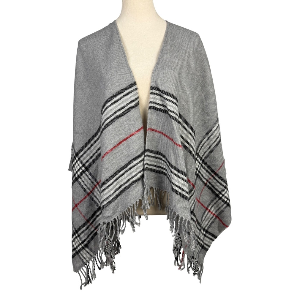 V. Fraas Wrap Shawl Scarf Womens One Size Plaid Fringe Open Front Grey